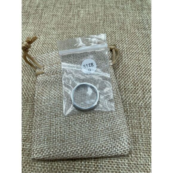 New Stainless Steel Ring Size 9 Unisex Stacking or Wedding Band - Picture 3 of 7